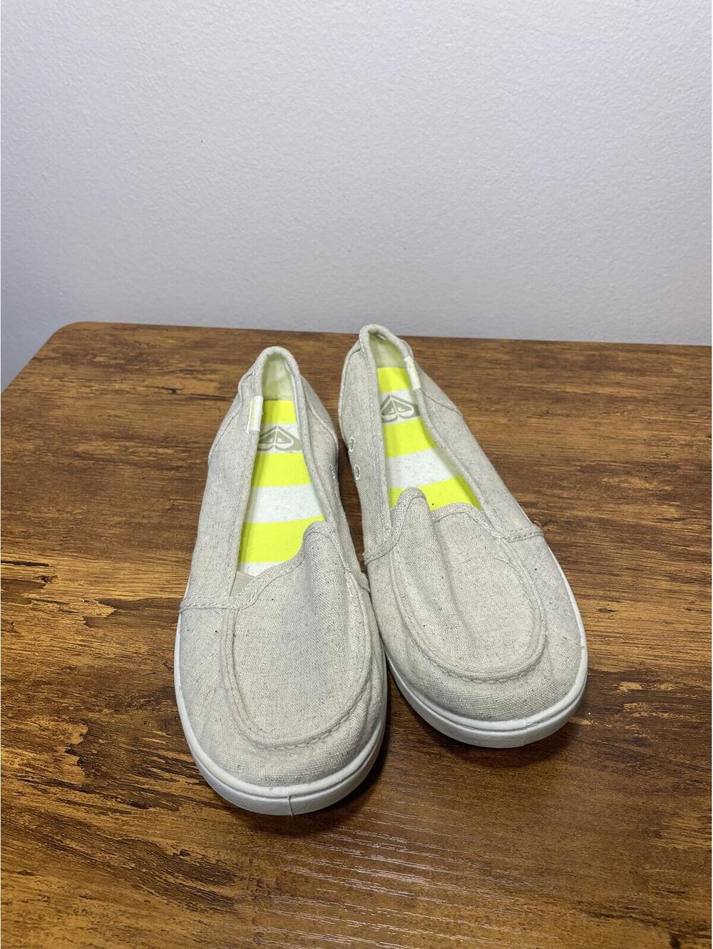 Roxy Minnow Slip-On Loafers 8.5 Clean Girl Coastal Normcore